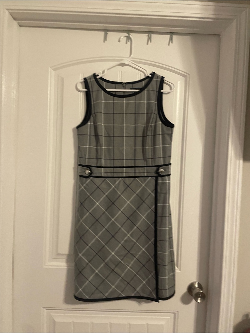 Tommy Hilfiger Gray Plaid Sleeveless Sheath with Black Trim